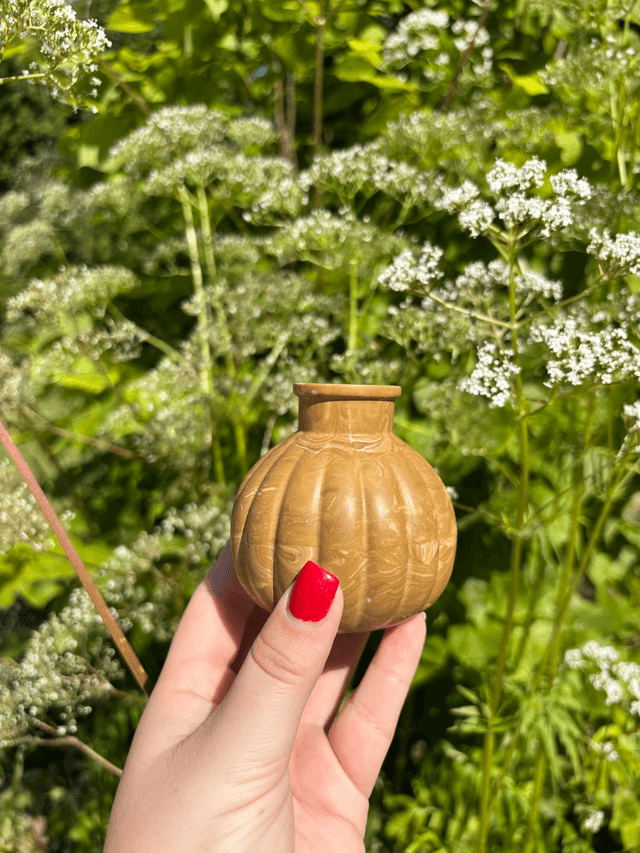 Vase marbré marron